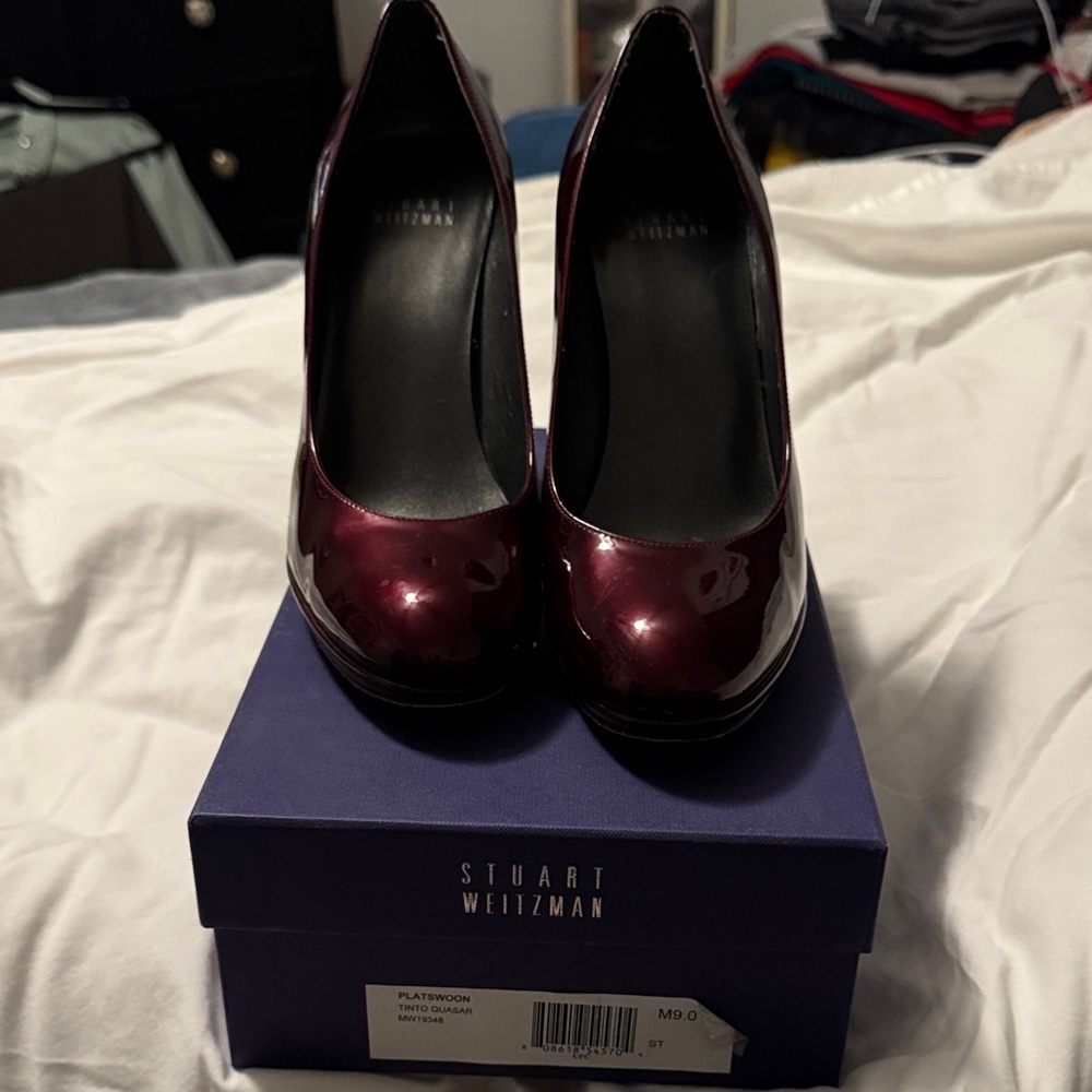 Stuart Weitzman Women's platswoon heels